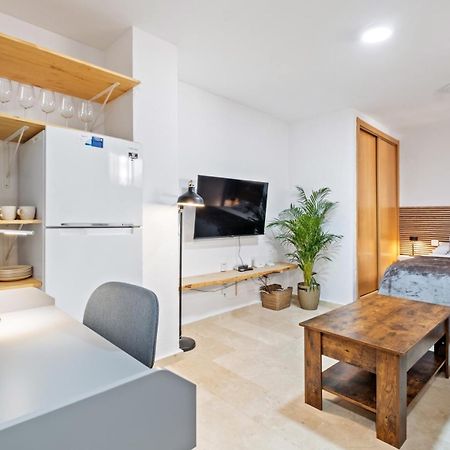 Modern And Comfortable Studio มาลากา ภายนอก รูปภาพ